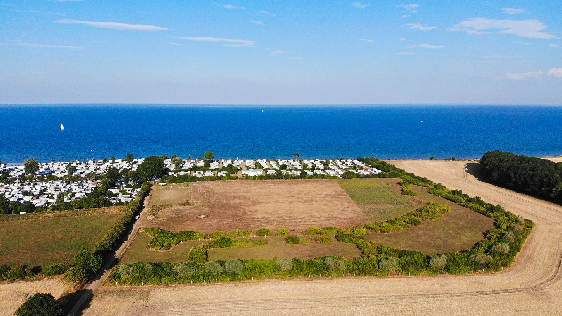 Ferienwohnungen, Campingplatz, Mobilheimstellplatz am Ostsee-Strand